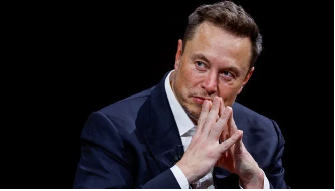 Elon Musk Yapay Zeka Konusunda Fikrini Değiştirdi